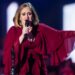 アデル、YouTubeに非公開動画がアップされて新曲がリリースされる可能性が浮上することに